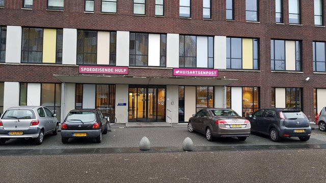 wenkbrauw Jet twee Jeroen Bosch Ziekenhuis Spoedeisende Hulp – medical center in  's-Hertogenbosch, 5 reviews, prices – Nicelocal