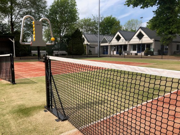 hoofdkussen bijstand jacht tennissen ZTC de Pelikaan – Leisure in Zwolle, 6 reviews, prices – Nicelocal