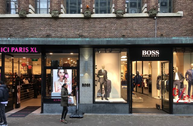 Doe een poging Megalopolis Vol BOSS | Menswear | Den Haag | HUGO BOSS – Shop in The Hague, 32 reviews,  prices – Nicelocal