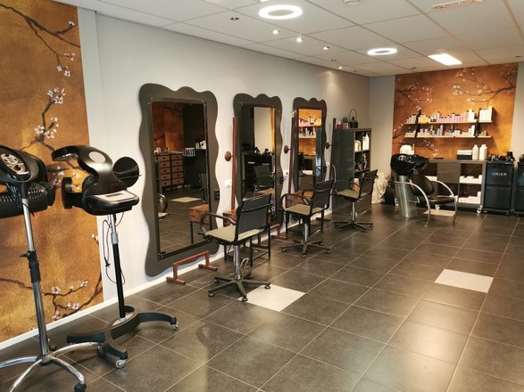 Kapsalon Elfi – Beauty Salon in Nijmegen, reviews, prices – Nicelocal