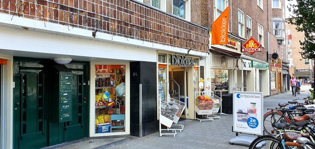 wedstrijd Goneryl koppeling Blokker Amsterdam Rijnstraat - adres, 🛒 klantrecensies, werktijden en  telefoonnummer - Winkels in Amsterdam - Nicelocal.co.nl