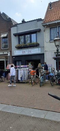 Waakzaamheid Verhandeling gras Bon Bini Fashion & Accessoires – clothing and shoe store in Utrecht,  reviews, prices – Nicelocal